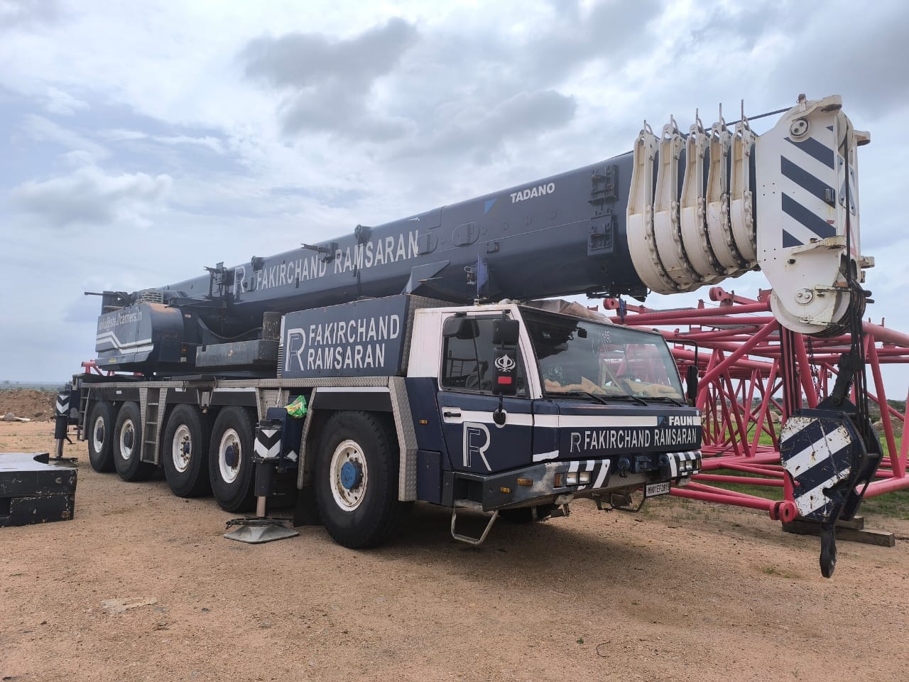 TADANO ATF 160G-5 - 160 MT | Steel Carriers Crane Hiring Services